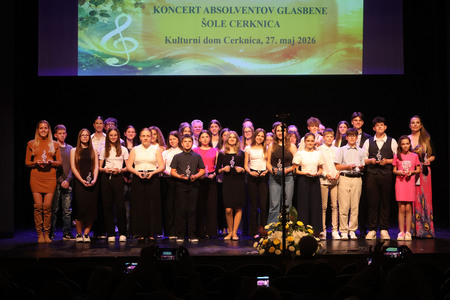 Koncert absolventov Glasbene šole Frana Gerbiča Cerknica 85 Foto Ljubo Vukelič